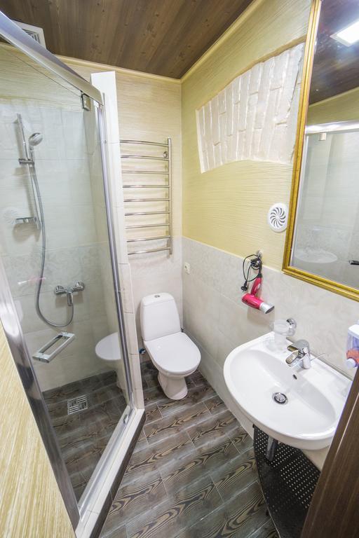 Apartments On Valova 16, On Market Square Lwów Zewnętrze zdjęcie